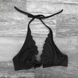 Victoria’s Secret scalloped Bikini Top, 36 C
